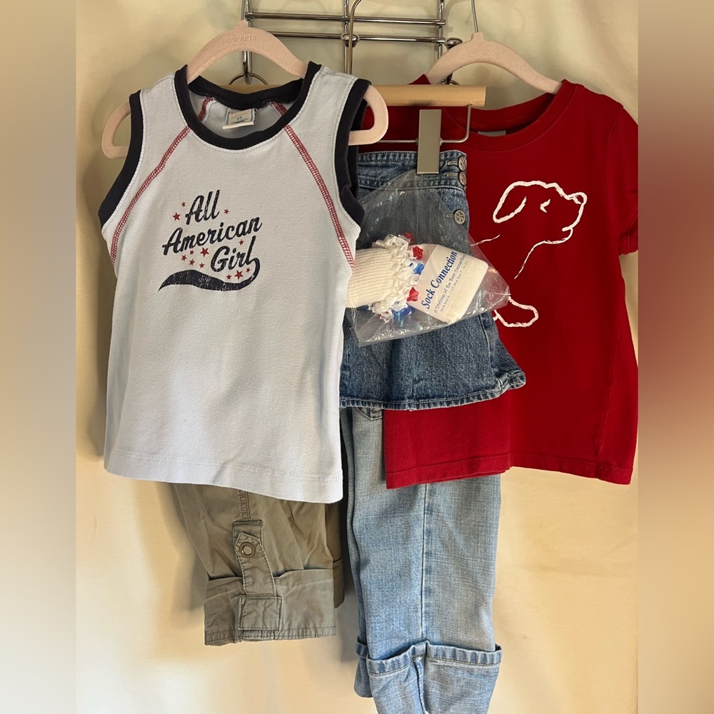 EUC bundle of 7 items of girls clothing -size XS 4/5